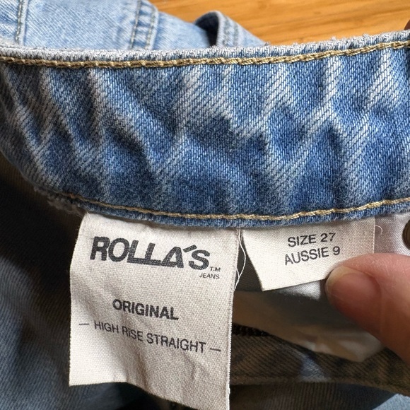 EUC Rolla’s-High Rise Original Straight Jeans in Color Sunday Blue. Size 27 - Picture 4 of 12